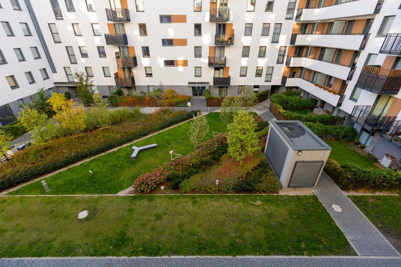 Warsaw Ulrychow Apartment With Parking By Renters Bagian luar foto